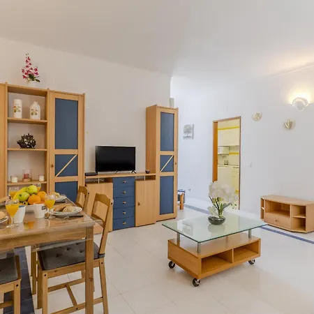 #401 Cozy & 1br In Apartment